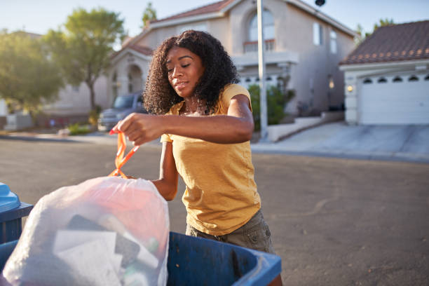 Best Commercial Junk Removal  in Wells, MN